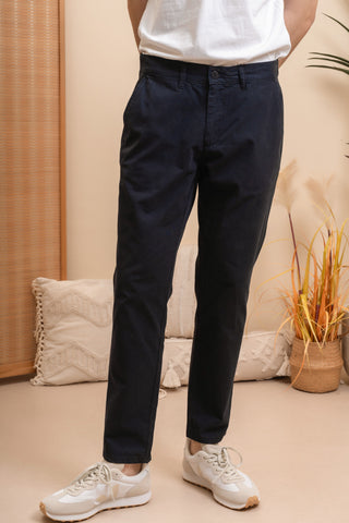 La Paz Cruz Canvas Chino in Dark Navy